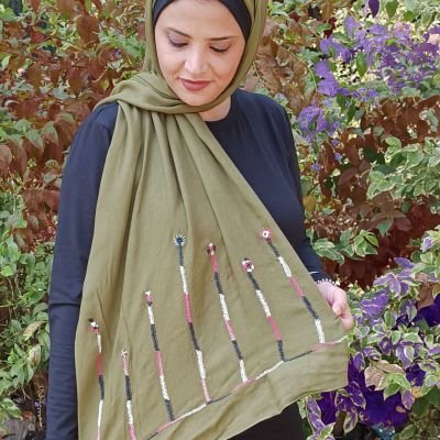 Handmade scarf  embroidered in SIWA