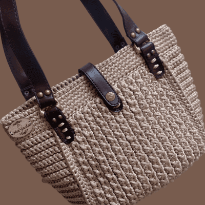 Practical crochet bag 