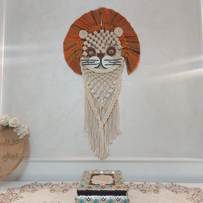 Macrame lion wall hanging