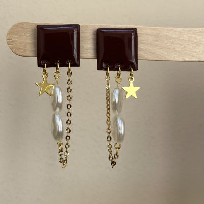 Camilia earrings 