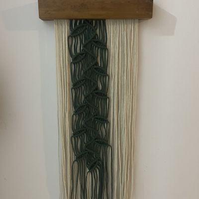 Macrame leaf wall hanging 