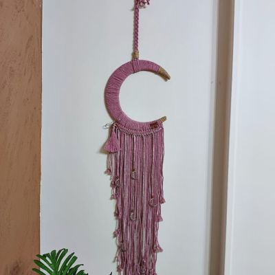 Macrame wall hanging 