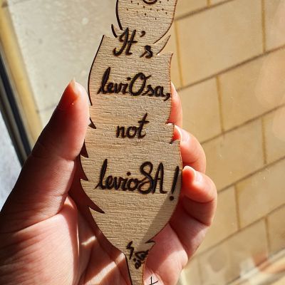 It's leviOsa, not levioSA! - Feather Bookmark