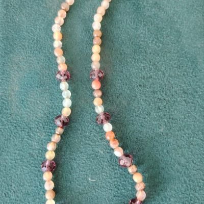 Agate and crystal necklace