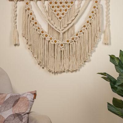 Macramé wall hanging 