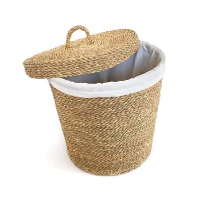 Laundry Basket Made from Natural Seagrass with Removable Fabric Lining – A Modern and Lightweight Design, Perfect for Organizing Laundry at Home.