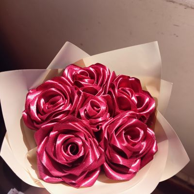 Satin rose bouquet