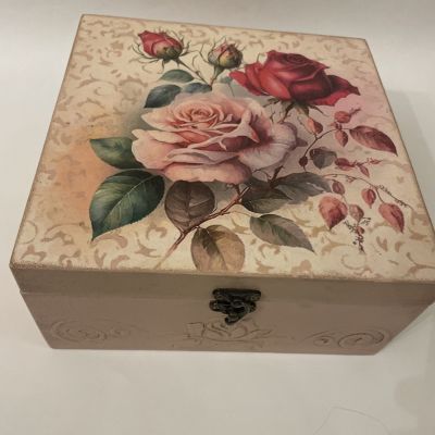 Jewelry/ Accessories box