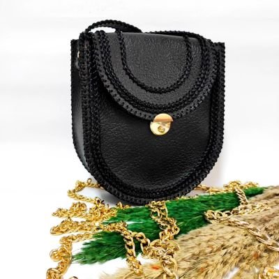 Classic black bag 