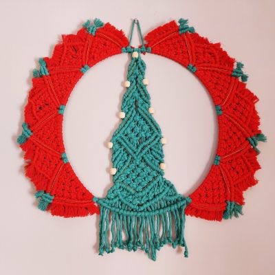 Macrame tara Christmas tree